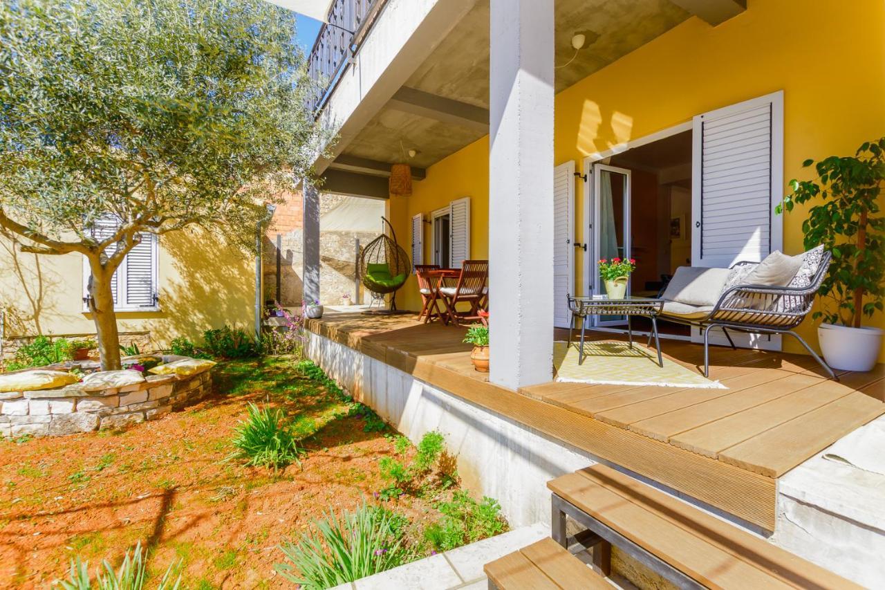 Apartment Macan, Beautiful Green Oasis Pula Exterior foto